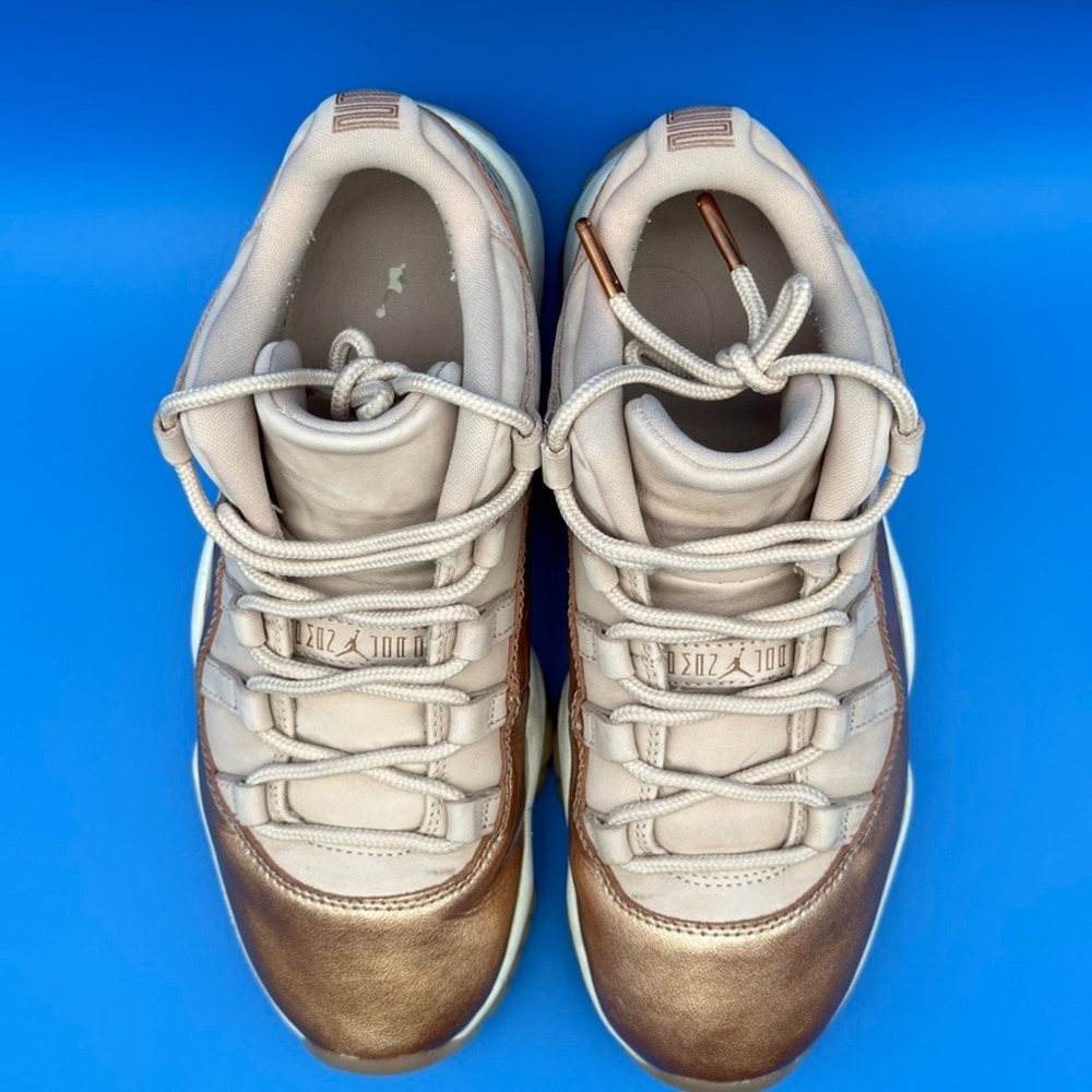 Air Jordan 11 Retro Womens "Rose Gold" Sail/Metallic Bronze AH7860-105 Size 8.5W - Picture 4 of 11